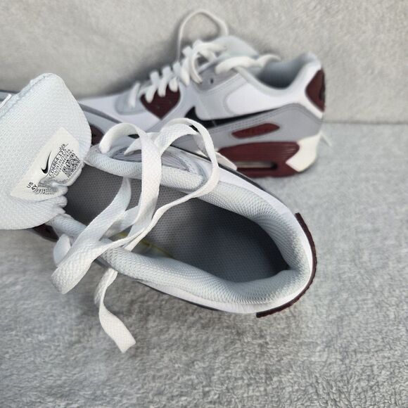 Nike Air Max 90 Boys Sz 4Y Grey White  CD6864-125 Running Athletic Leather Shoes - Picture 12 of 13